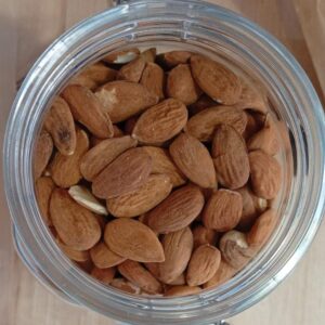 ALMENDRA COMUN PIEL